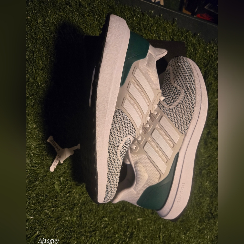 Adidas Ultradream Dna